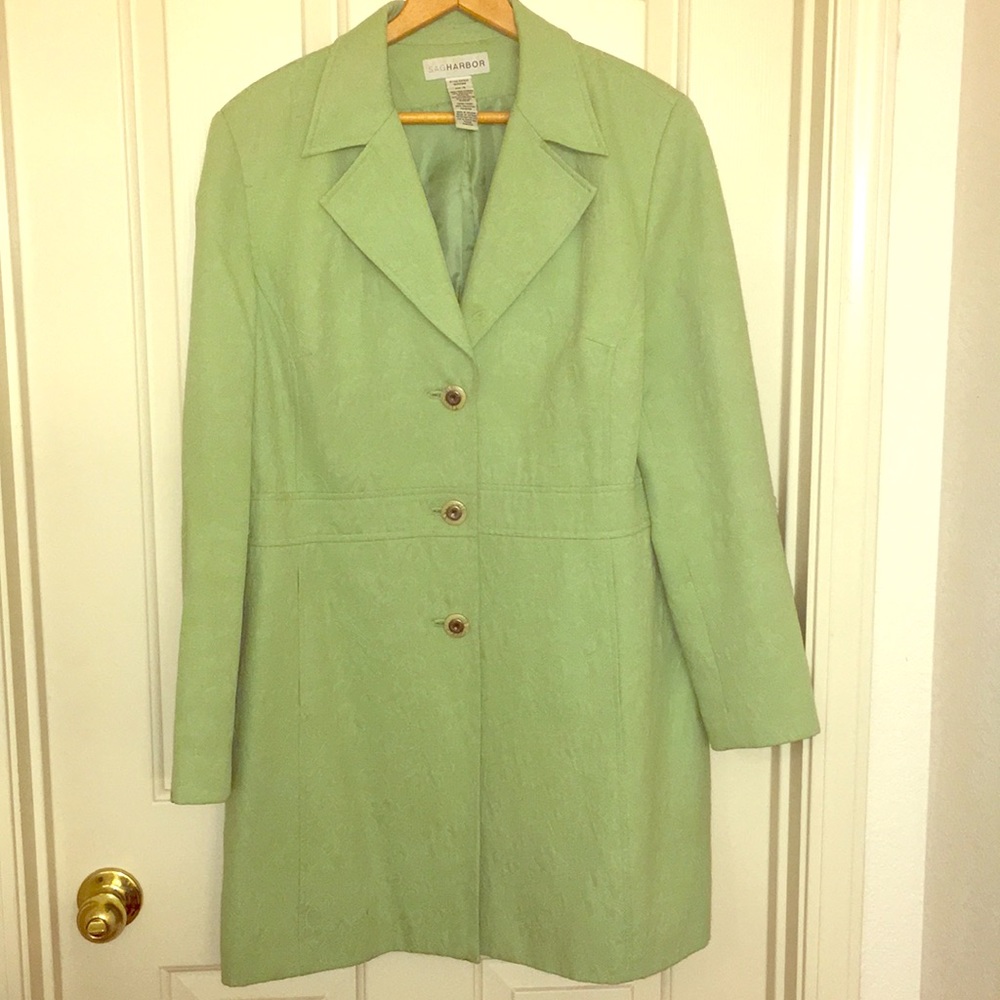 Plus size women’s Blazer. Size 16 . Vintage